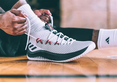 sneaker news dame 4.